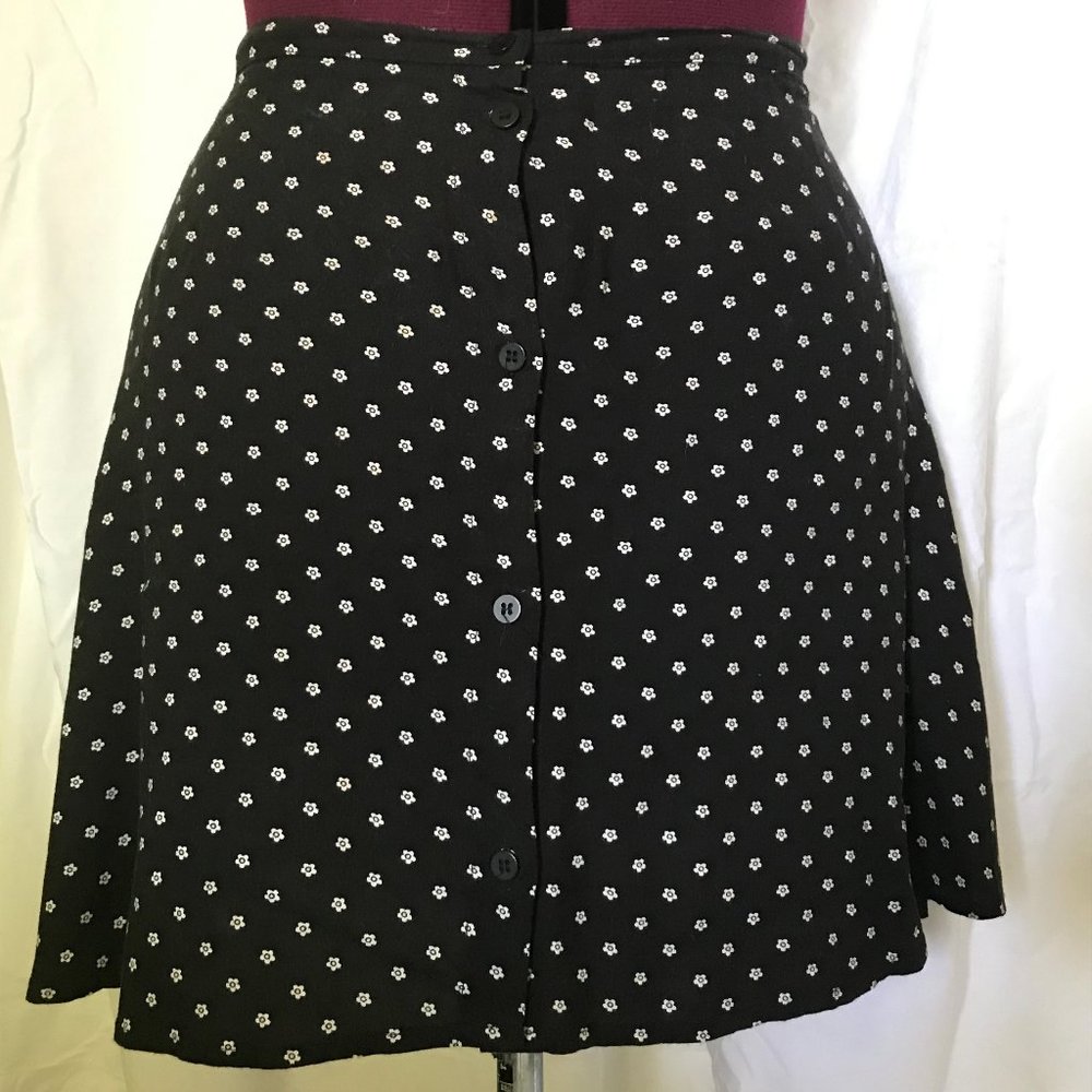HM Divided Daisy Print Cotton Mini Skirt